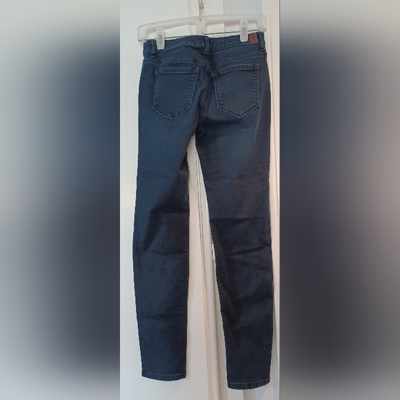 Simply Vera Vera Wang Denim sz 0 Skinny Mid-Rise Dark Blue Jeans - Picture 2 of 13